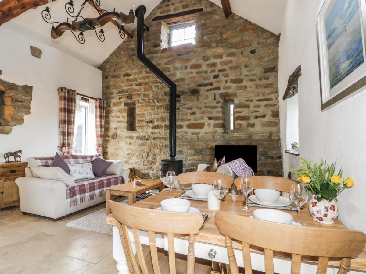 Cottage Val Fylingdales Екстериор снимка