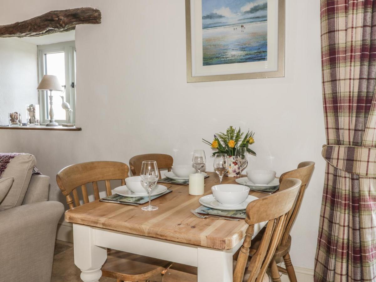 Cottage Val Fylingdales Екстериор снимка